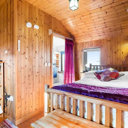 Holiday home Seaside Log Cabin, Carna